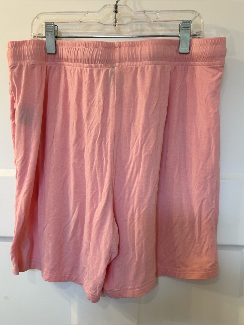 Comfrt Pink Cloud Drawstring Lounge Shorts. Size Large. - Picture 2 of 5